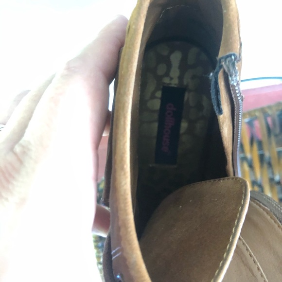 Dollhouse Boots - Picture 8 of 9